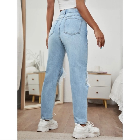 High Waist Ripped Straight Leg Jeans - Picture 3 of 4